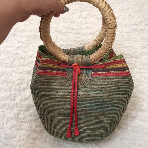 NWOT Woven Bucket Bag Multicolor & Green. - Picture 13 of 13